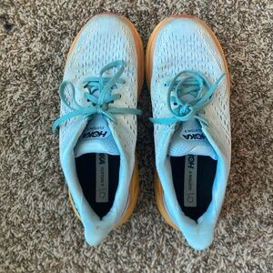 Women’s HOKA Clifton 9